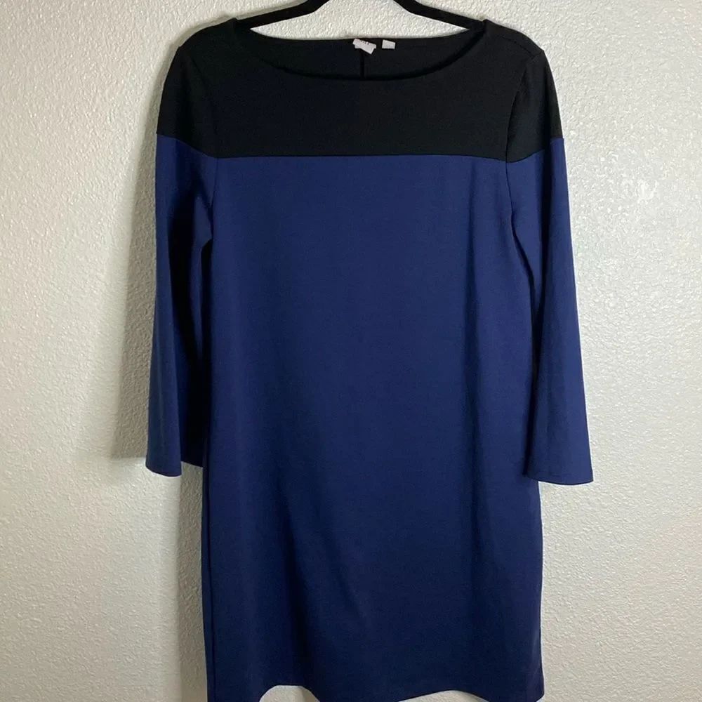 Gap- Navy and black- womens dress- Size small